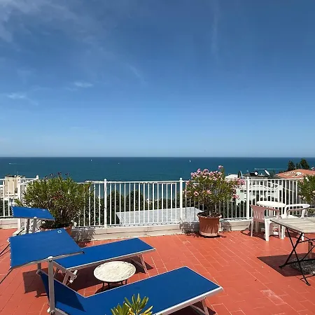 Rooftop Panoramic غابيتّشي ماري